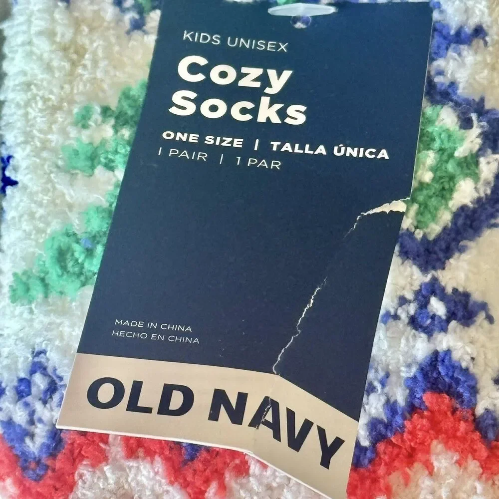Old Navy Kids Unisex Cozy socks non slip one Size Christmas Holiday Soft